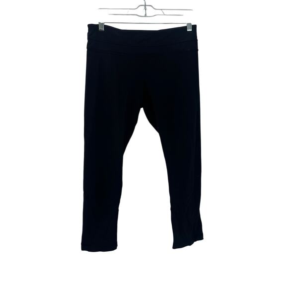 Lululemon Women's Back Zip Pocket Crop Capri Leggings Solid Black Size 8 - Picture 3 of 7